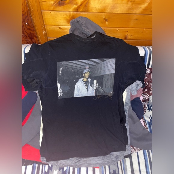 Men’s size medium shirts - Picture 3 of 8